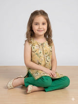 Noor-e-Gul Kurta Set For Little Girl