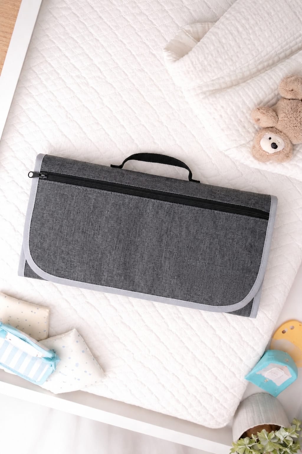 Portable Foam Paded Waterproof Baby Diaper and  Clothes Changing bag